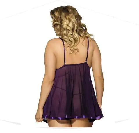 Elegant Lace Plus-Size Sleepdress