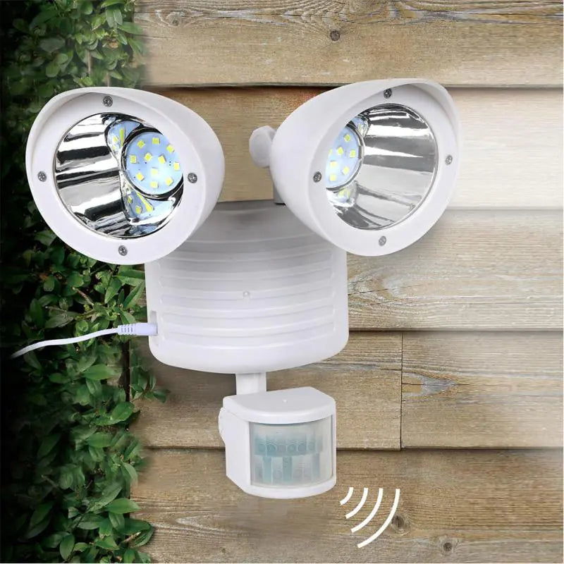 Dual-Head Solar Sensor Spotlight - 888