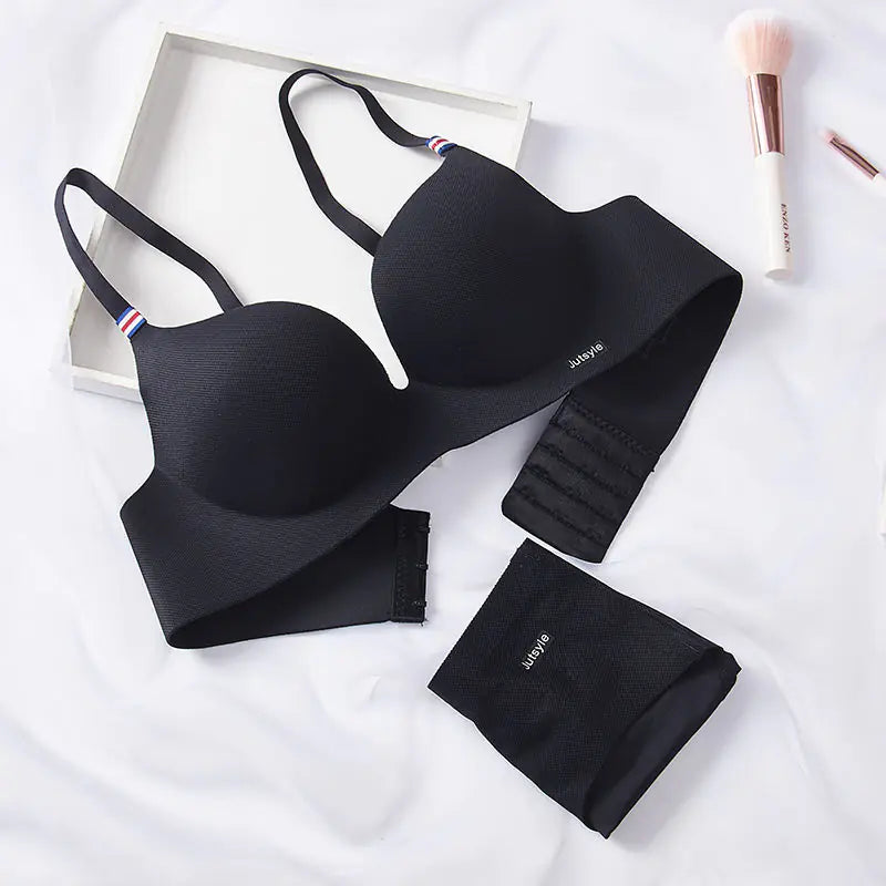 Seamless Comfort Bra Set for Women with Adjustable Fit - Lingerie
