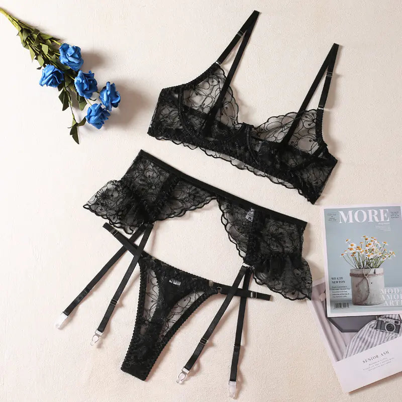 New European Style Sheer Lace Lingerie Set