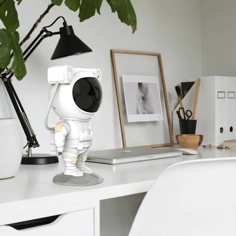 Creative Astronaut Galaxy Starry Sky Projector Nightlight USB Atmospher Bedroom Table Lamp - US seller