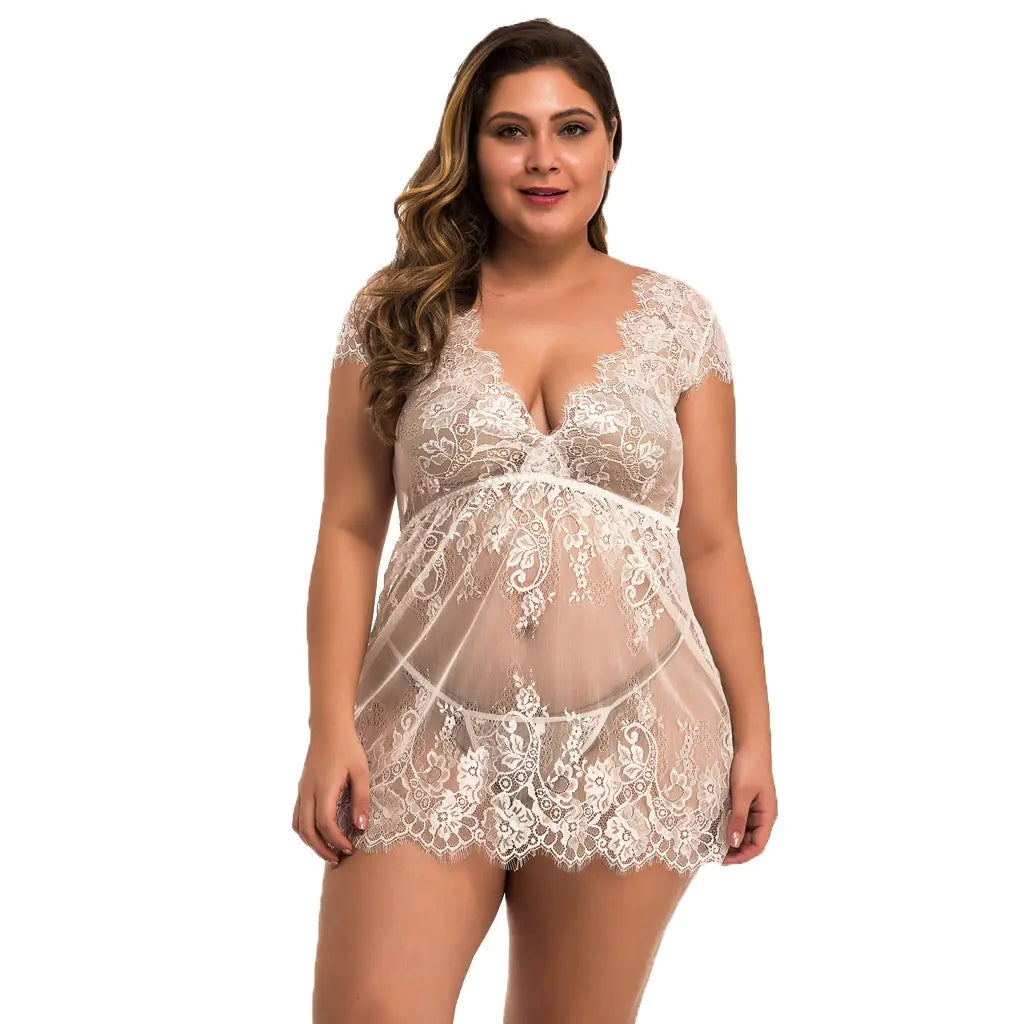 Lace Plus Size Lingerie and Sleepwear Set
