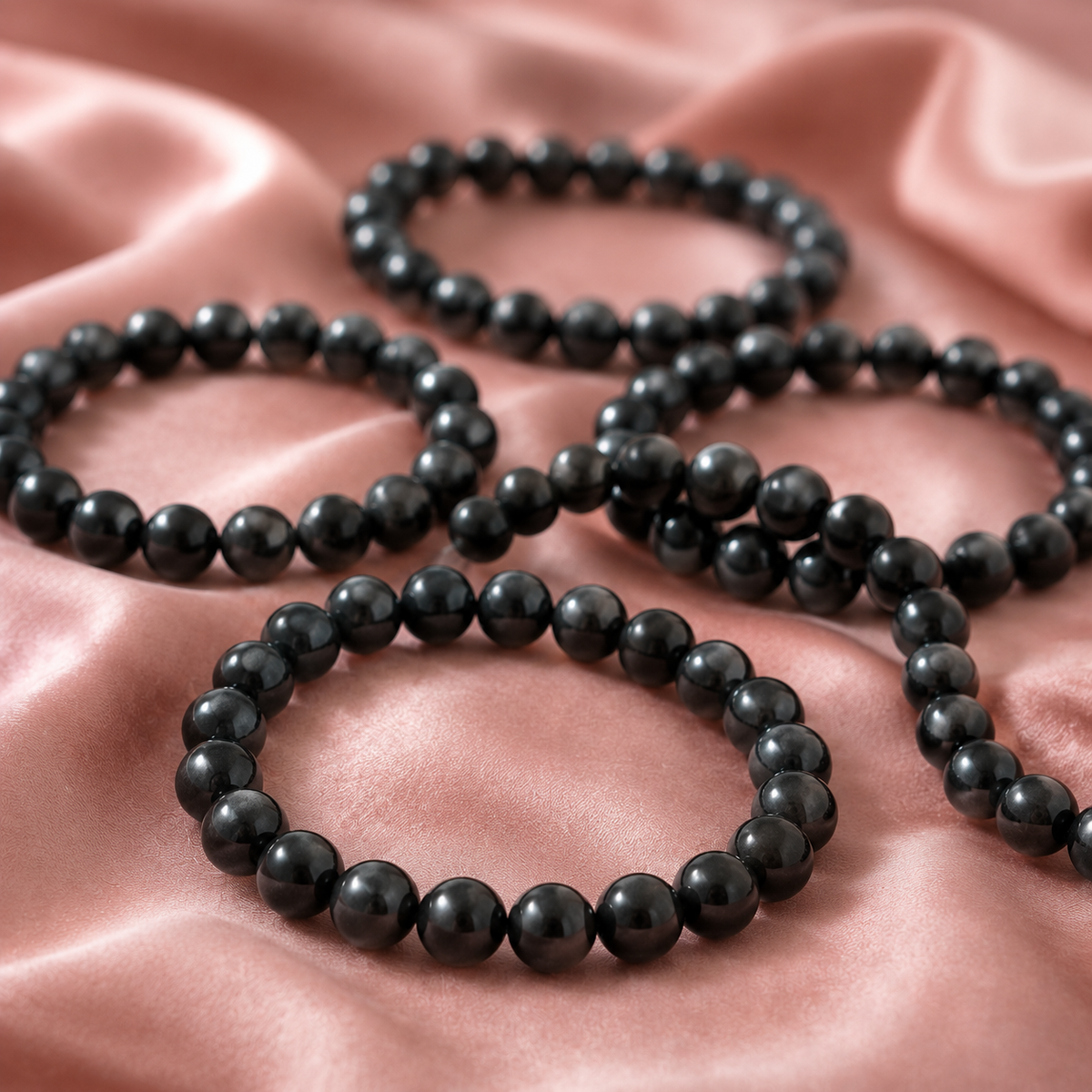 Black Shungite Bracelet (Cleansing and Elimination Toxins)