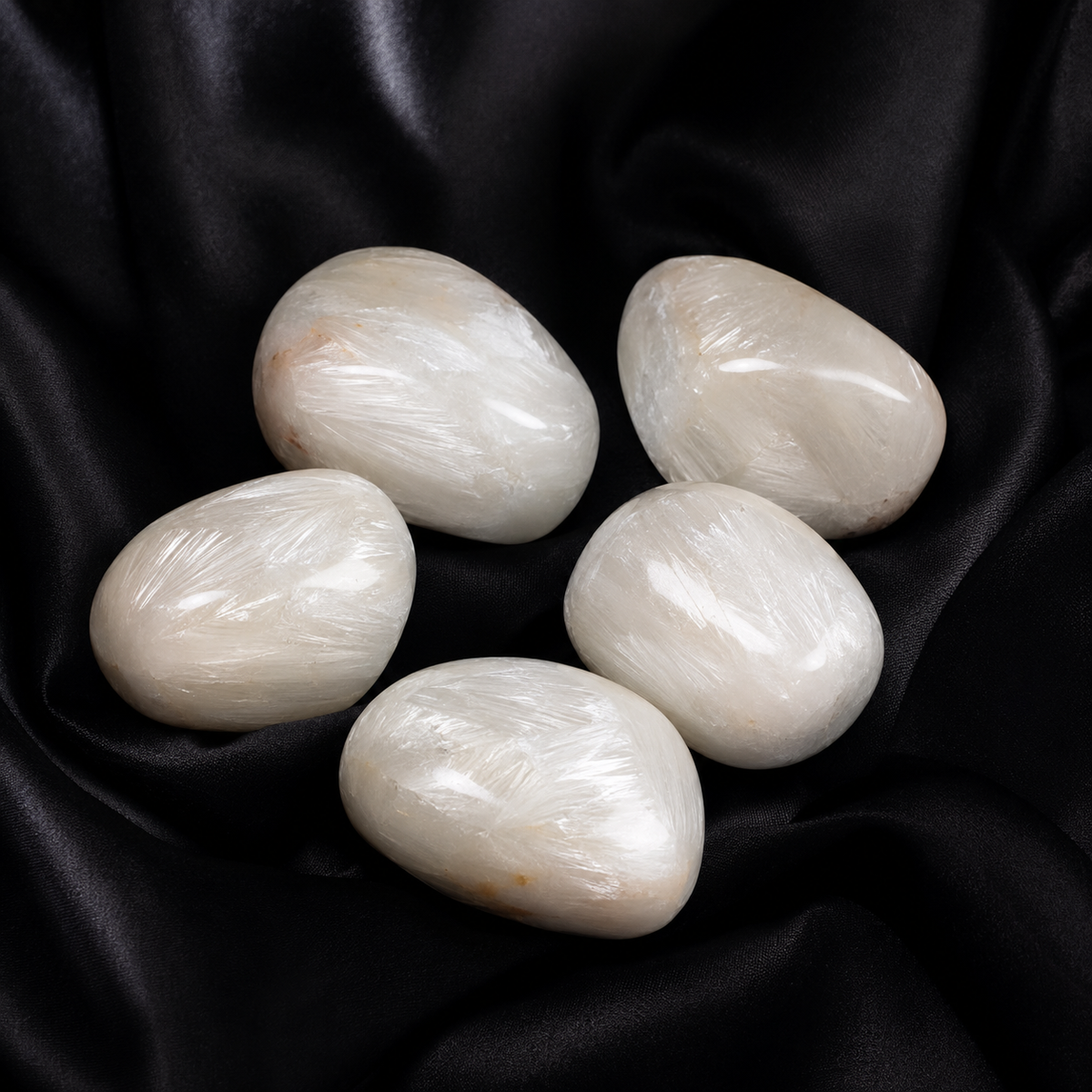 Scolecite Tumbled Crystals (Expanded Awareness and Intuition)