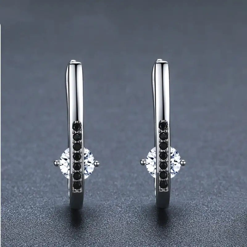 Simple All-matching Graceful Design U-shaped Earrings