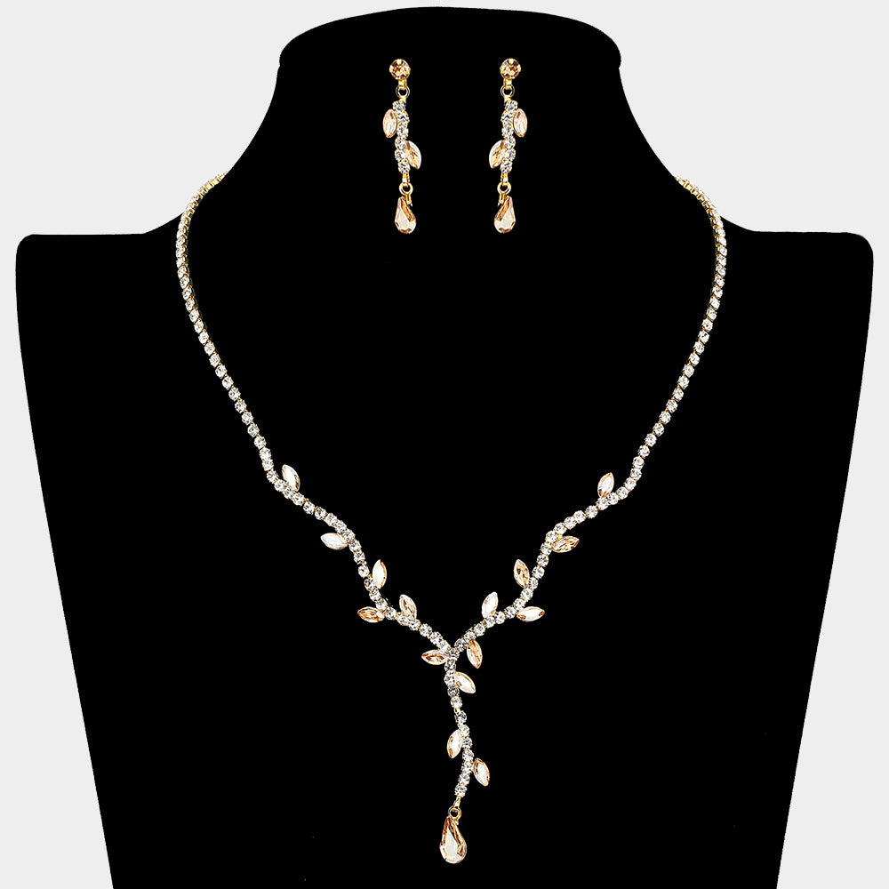 Sprout Detailed Rhinestone Necklace
