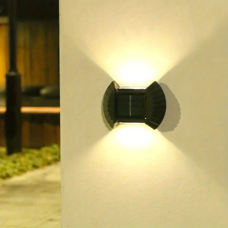 2-Piece Solar Shell Wall Lamp for Outdoor Use