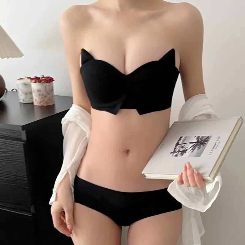 Strapless Lace Bra Set for Comfort and Support - Lingerie