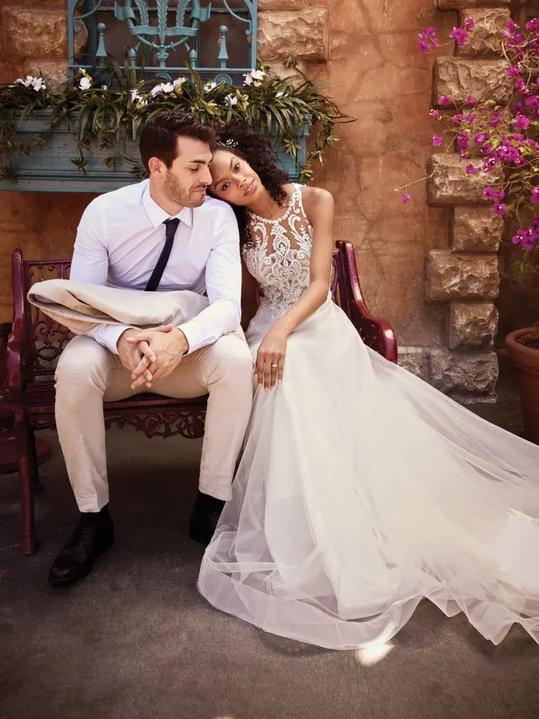 Lace Sleeveless Halter Wedding Dress Long Gown - 888