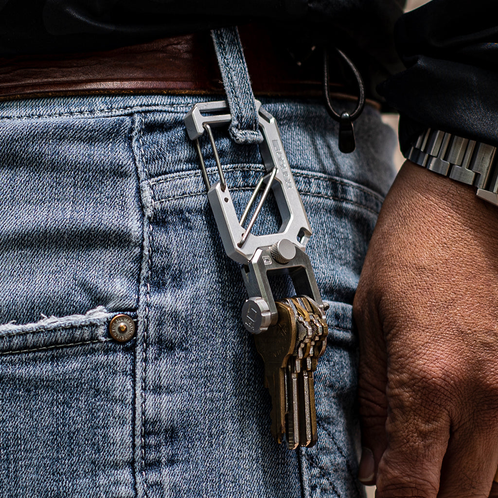 Carabiner & Shackle