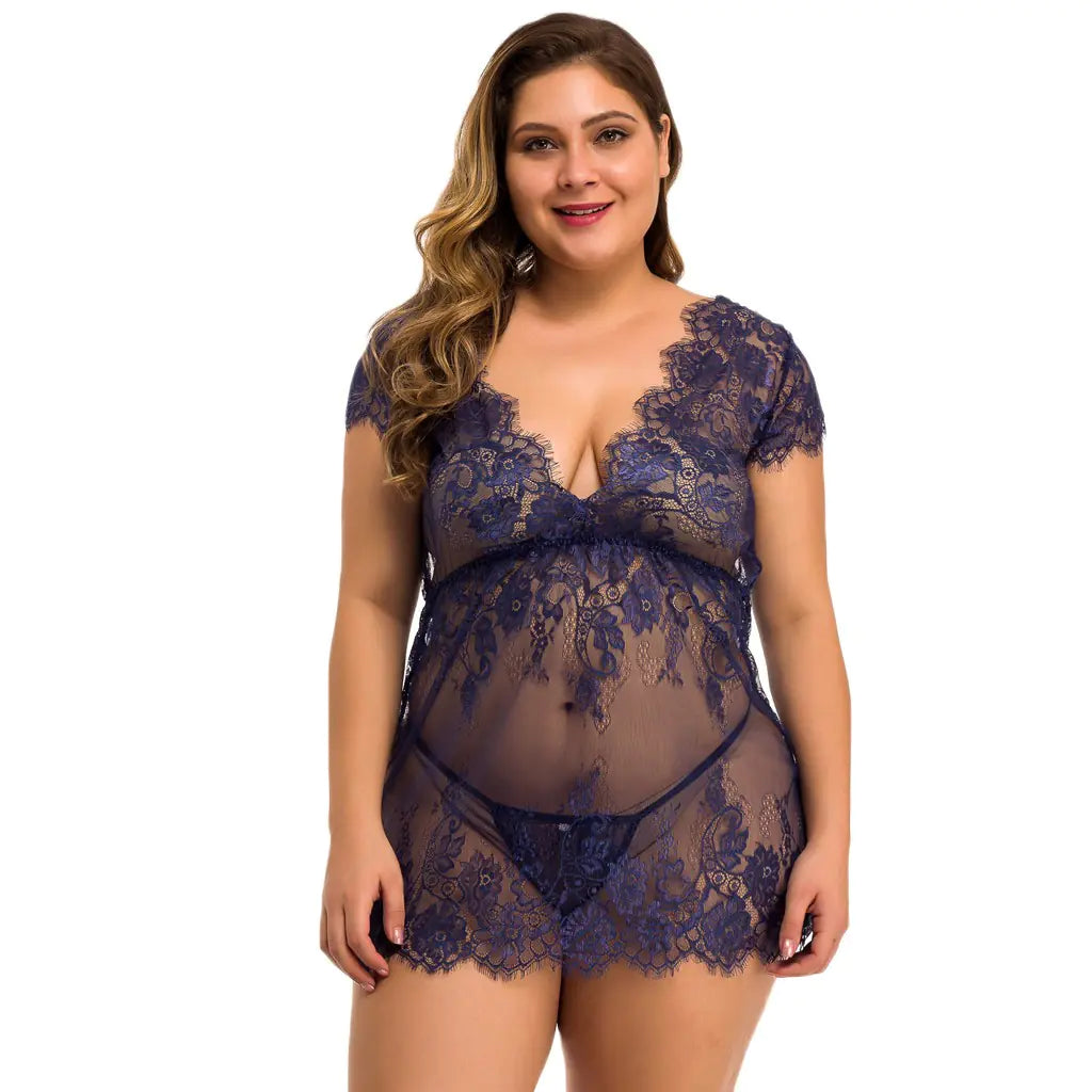 Lace Plus Size Lingerie and Sleepwear Set