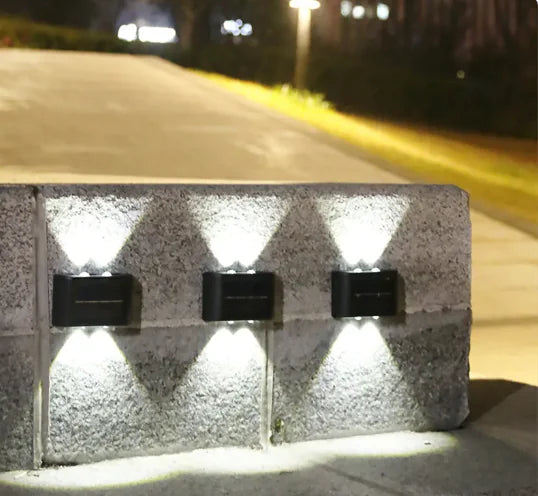 Solar Outdoor Garden Light Up And Down - 888