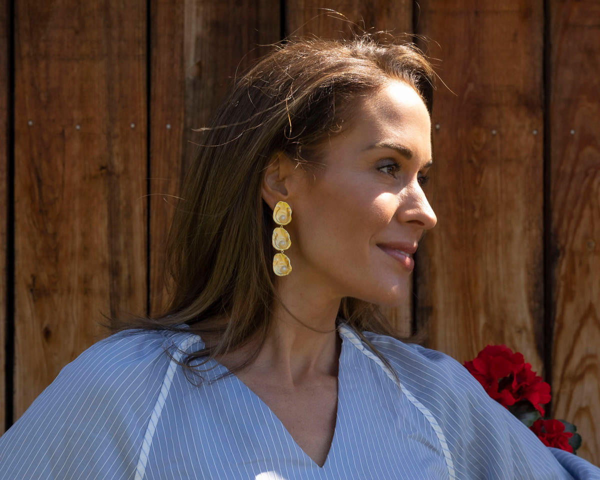 Oyster Triple - Earring