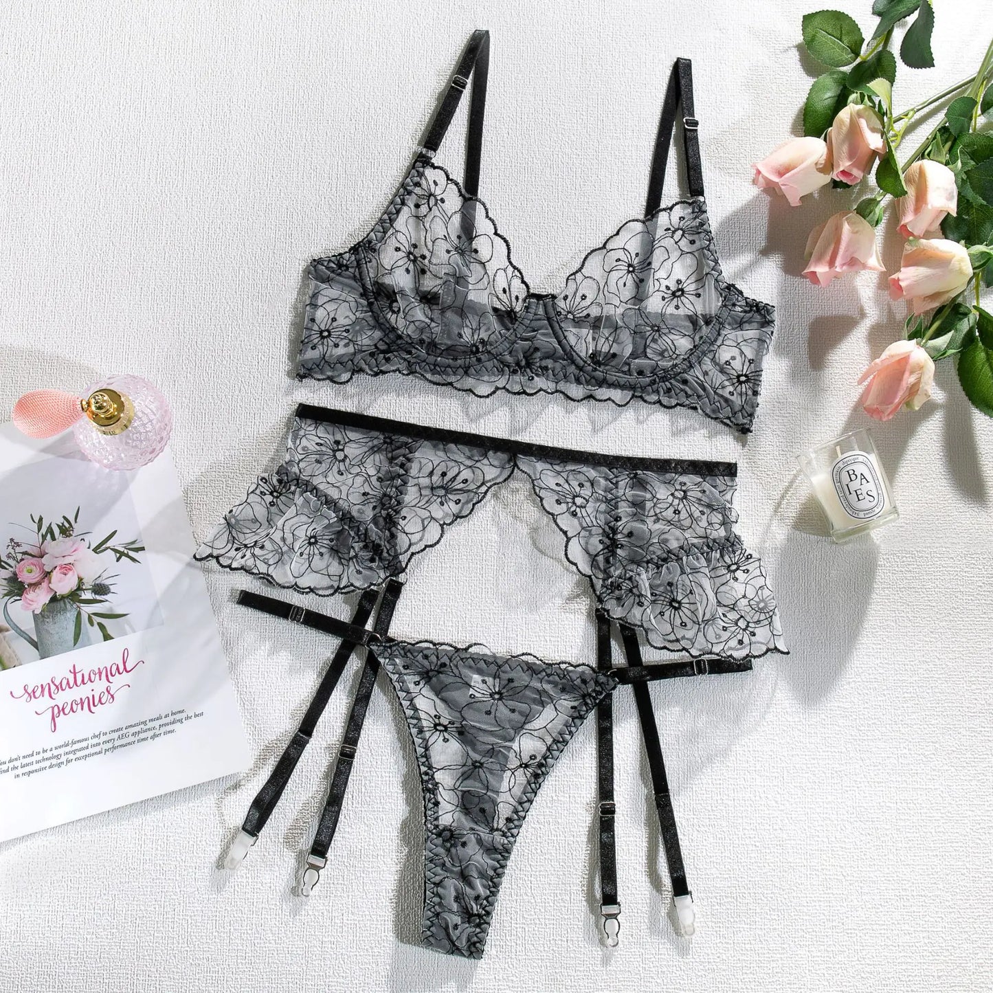 New European Style Sheer Lace Lingerie Set