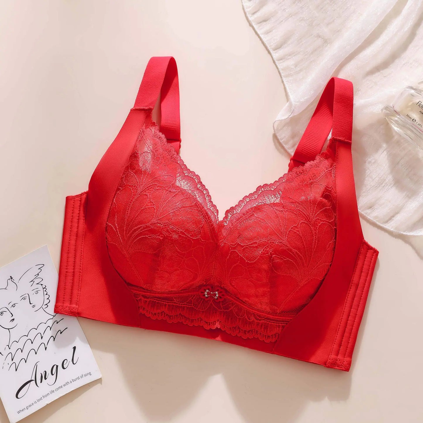 Lace Wireless Supportive Bra for Curvy Women - Lingerie