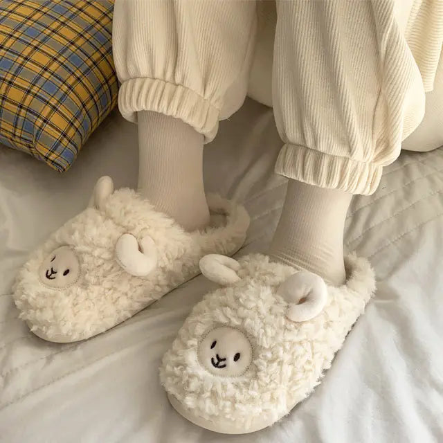Cute Cartoon Cotton Slippers for Couples - Winter Warmth- 888