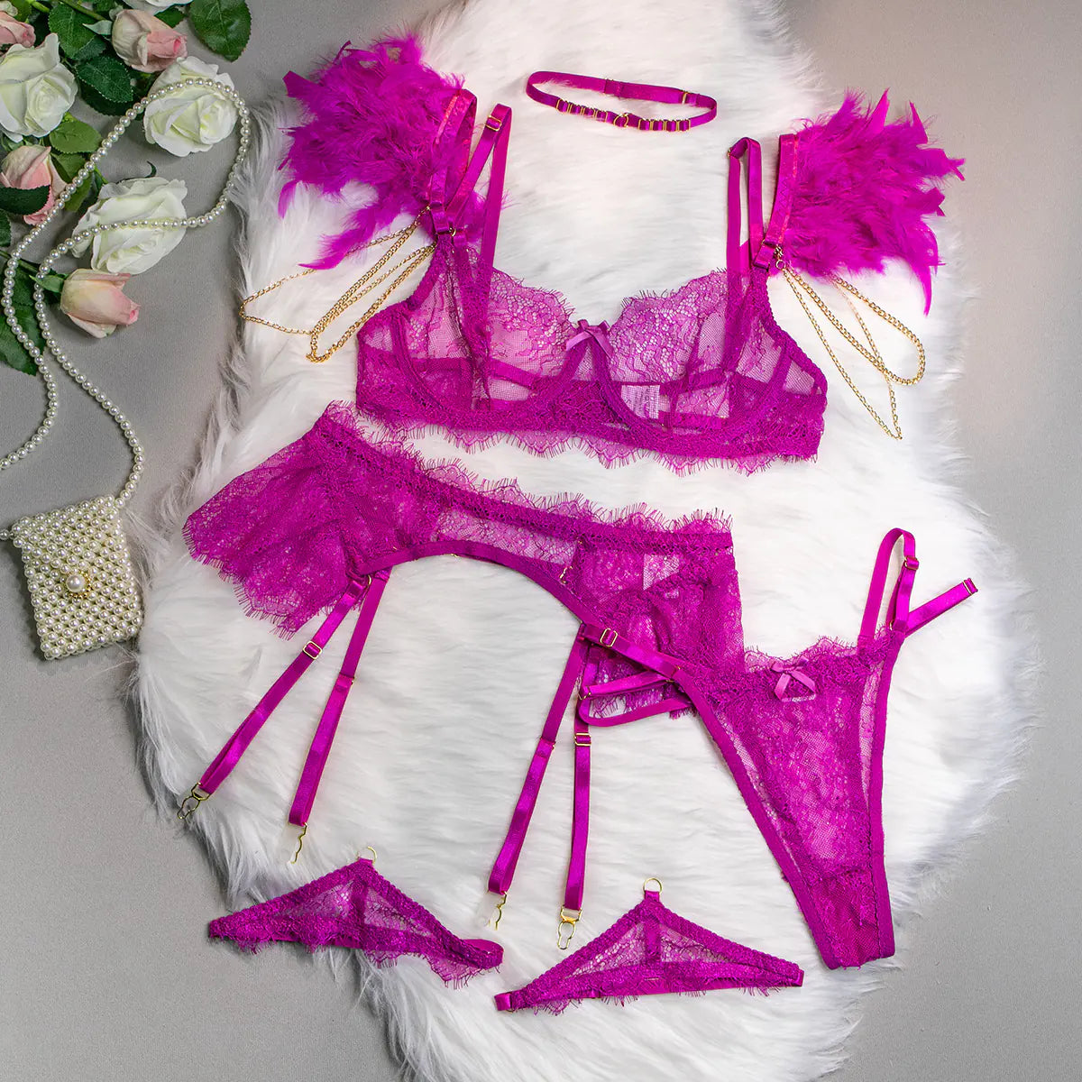 Lace and Feather Color Block Lingerie Set with Chains
