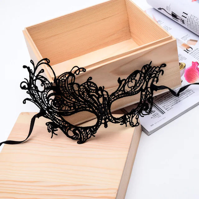 Lace Hollow Eye Mask for Parties and Nightclubs - Lingerie