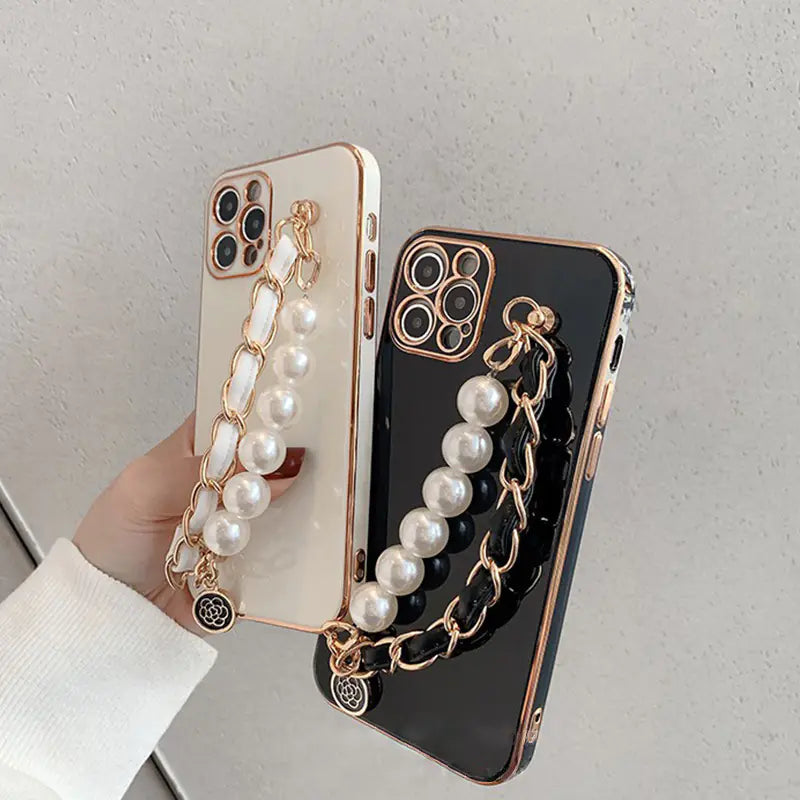 Mobile Phone Case with Plated Fine Hole Pearl Bracelet
